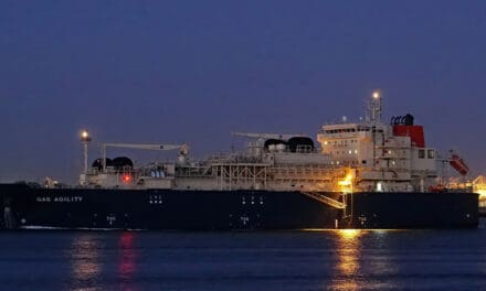 Aankomst grootste LNG bunkerschip ter wereld 