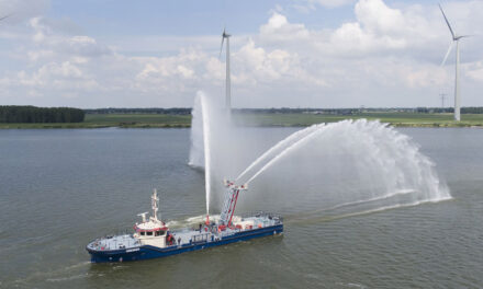 Damen Shipyards delivers custom electric Fire-Fighting vessels to Flotte Hamburg