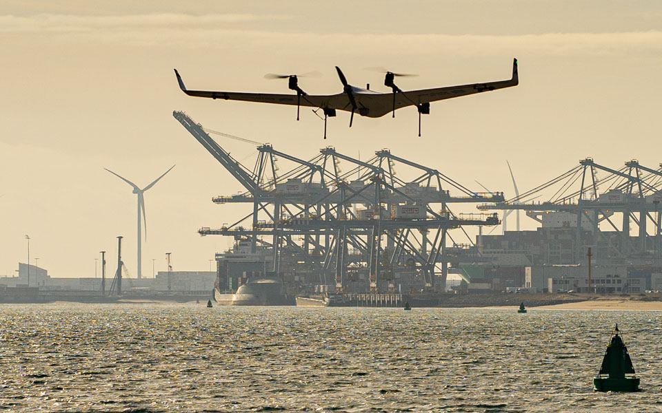 Rotterdamse haven richt als eerste in Nederland luchtruim in voor drone-gebruik