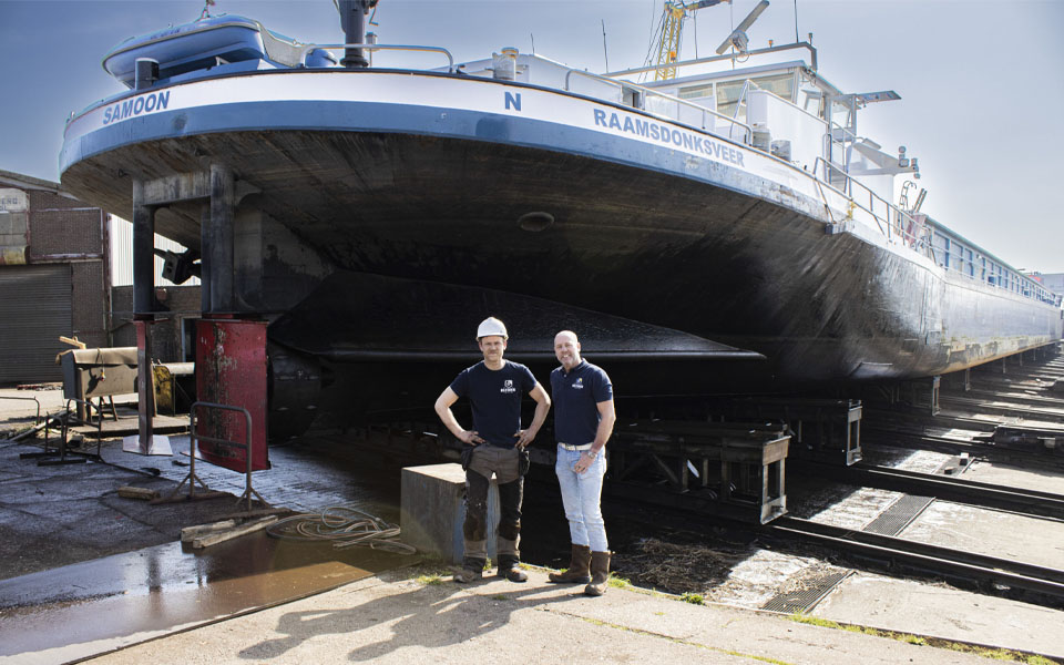 Léon Bons en Jordy Buijks geven met hun team een tweede eeuw maritiem vakmanschap bij Ruijtenberg Shipyard vorm