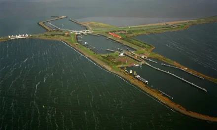 Nieuwe sluis maakt IJsselmeer toegankelijk voor grotere schepen