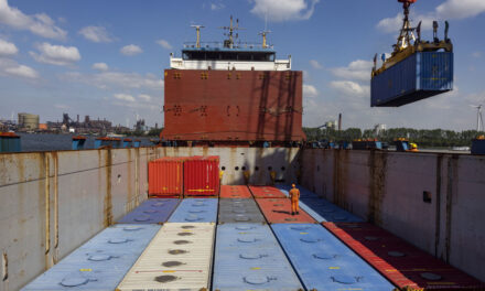 Vlaanderen stimuleert transport tussen zeehavens en inland terminals